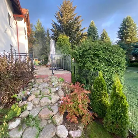 Nad Jeziorem Charzykowskim Emilia *