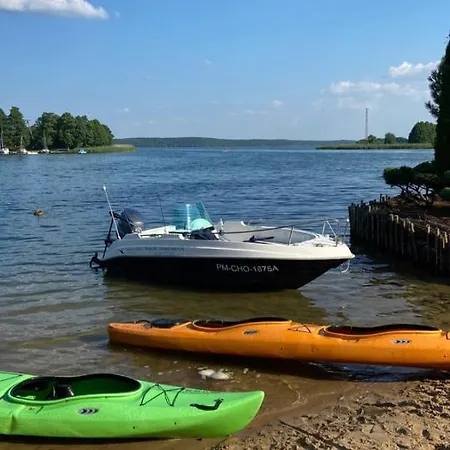 Nad Jeziorem Charzykowskim Emilia 아파트