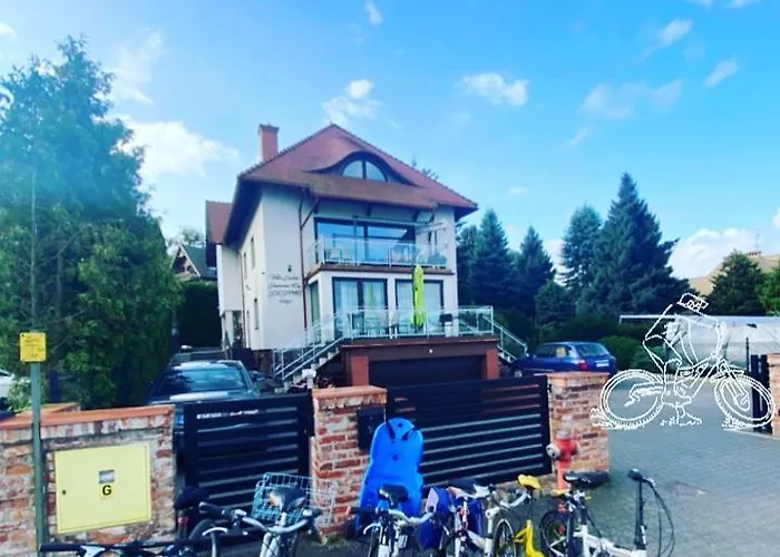 Nad Jeziorem Charzykowskim Emilia