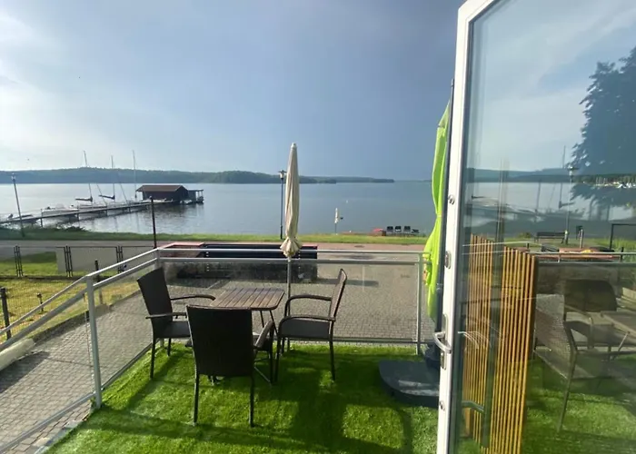 公寓 Nad Jeziorem Charzykowskim Emilia